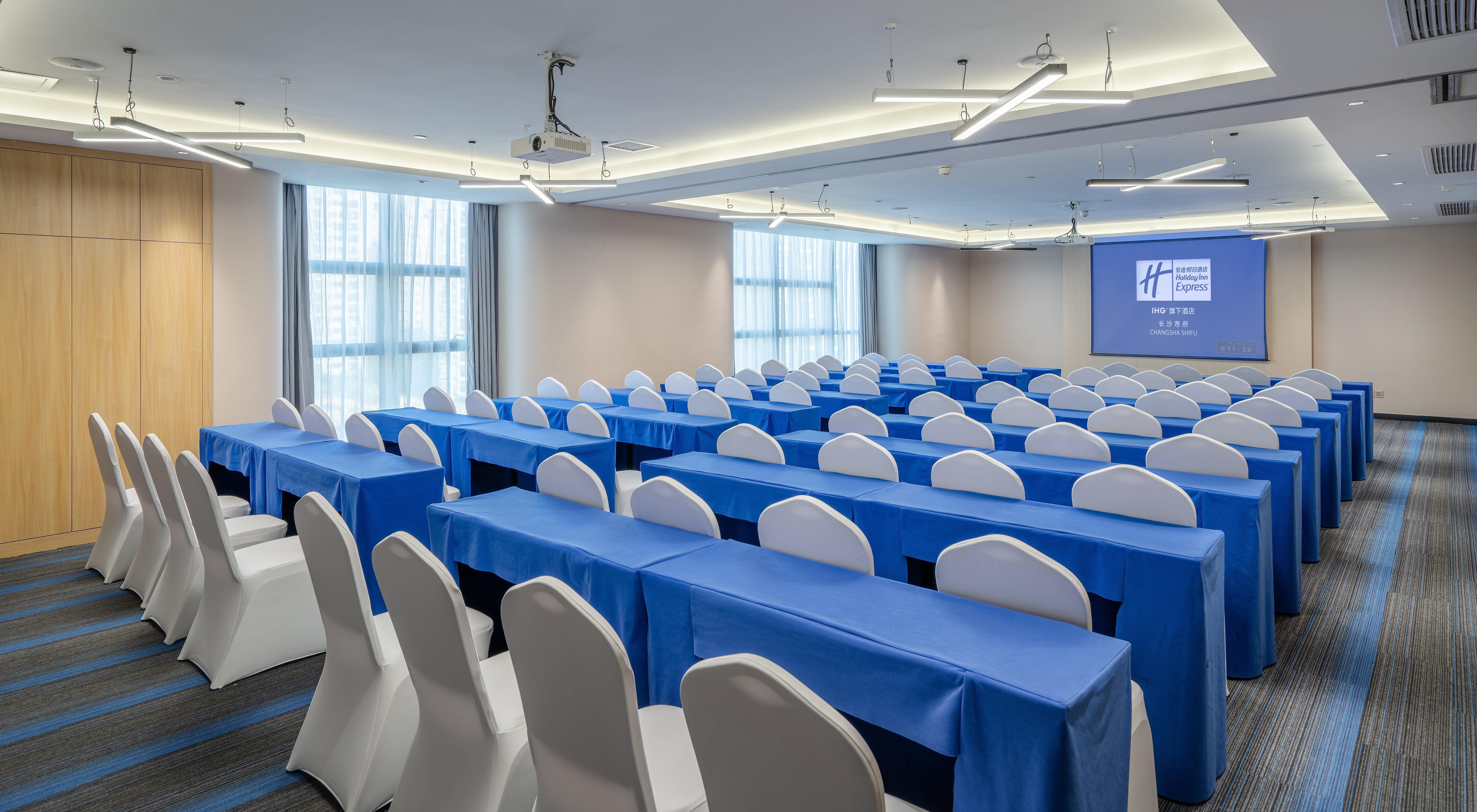 Holiday Inn Express Changsha Shifu By Ihg Экстерьер фото